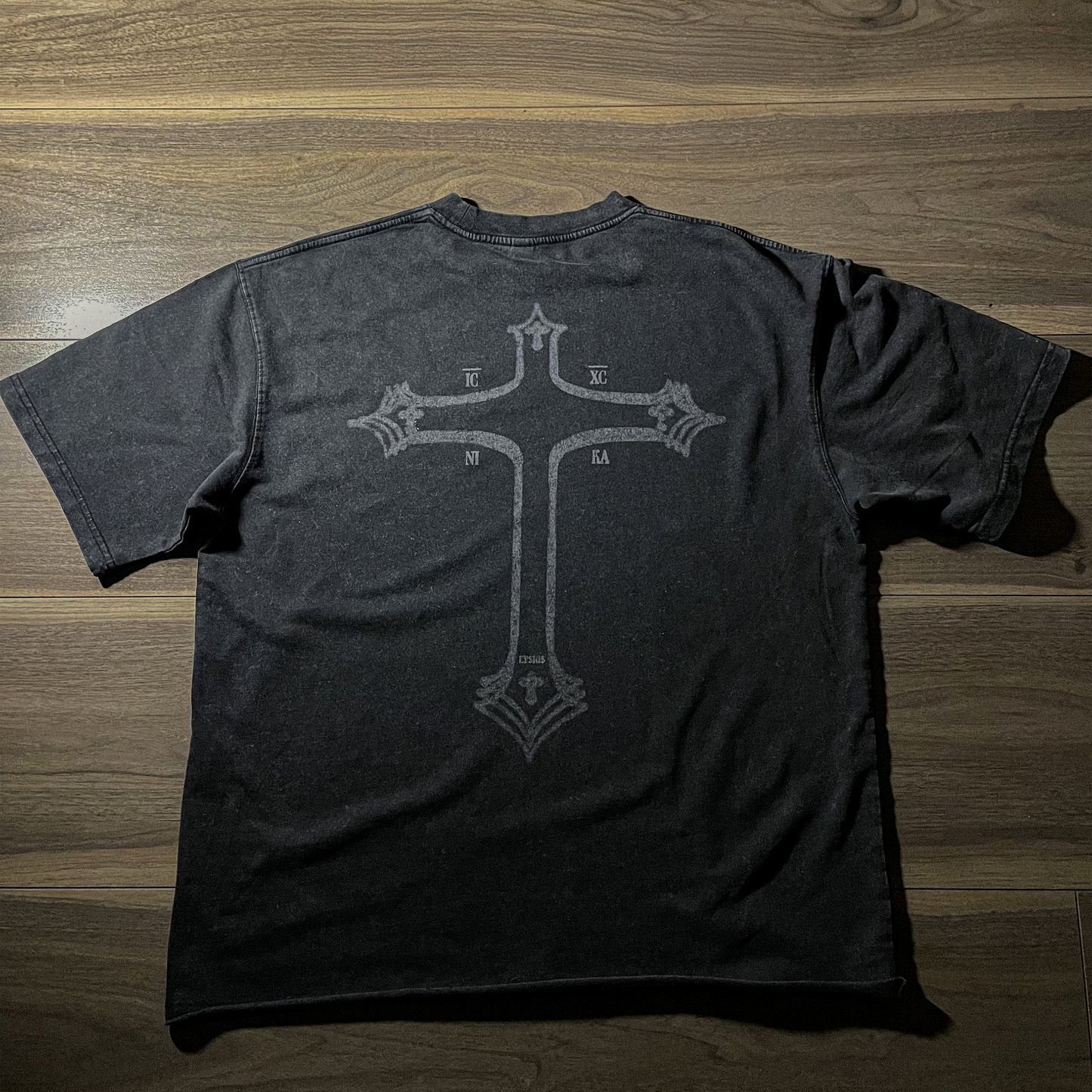 T-Shirt - IC XC NIKA